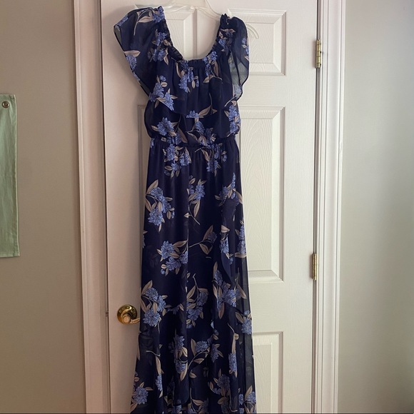 Express Dresses & Skirts - express maxi dress